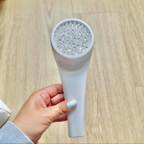 LightStim | LightStim LED Light Therapy Device For Wrinkles - Picture 2 of 4